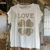 CABANA LIVING - MADDY T-SHIRT | LOVE/CREAM