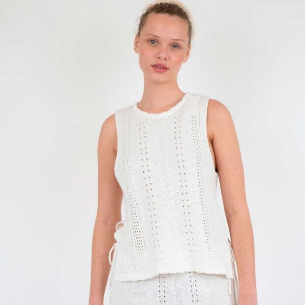 NEO NOIR - ARITZA CROCHET KNIT TOP | HVID