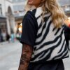 BLACK COLOUR - ZELESTE FLEECE VEST | ZEBRA