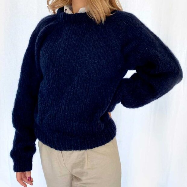 COFFEE BEANIES - IDA ALPACA SWEATER | NAVY